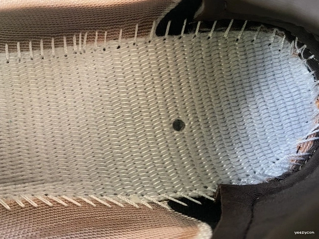V3 Boost 700 Adidas Yeezy Copfade GY4109 0713